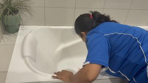 Bathroom cleaning services